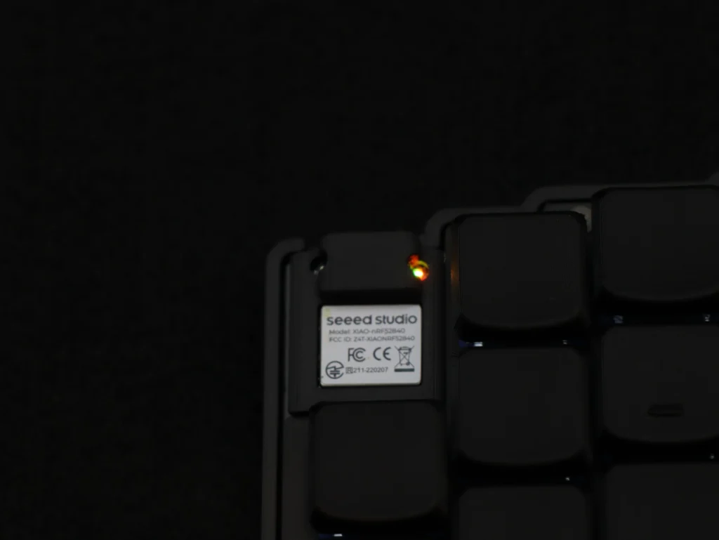 レビュー】moNa2は最軽量266gの無線分離キーボード｜roBaと比較&使用感
