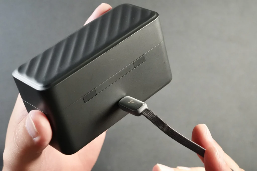 レビュー】「UGREEN Mic6」10m以上離れても声がクリア｜2人同時に録